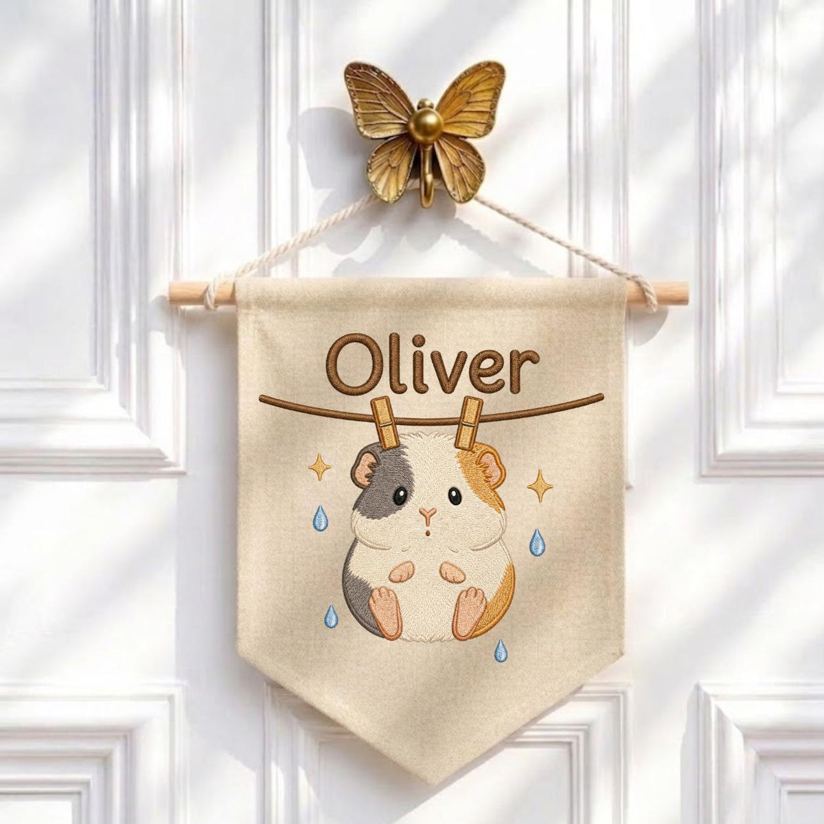 Embroidered Guinea Pig Linen Banner, Custom Name Nursery Wall Hanging