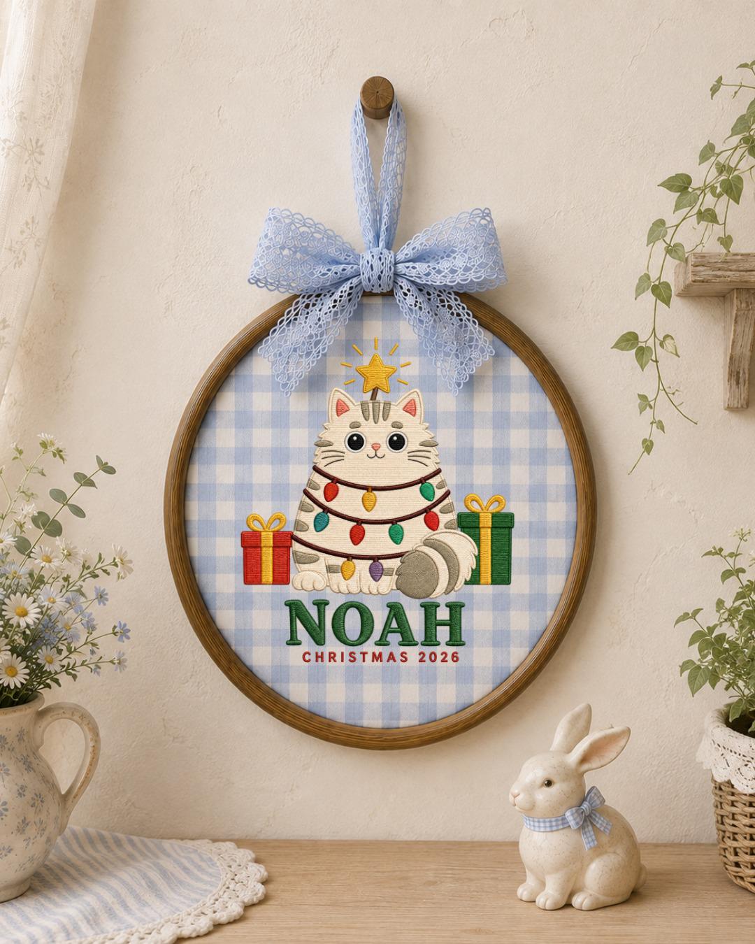 Personalized Christmas Cat Embroidered Ornament, Custom Pet Name Hoop, Christmas 2026 Keepsake, Cat Lover Gift, Holiday Home Decor