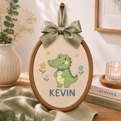 Personalized Cute Crocodile Oval Hoop Decor, Custom Embroidered Alligator Name Sign, Baby Boy Birthday Gift, Safari Nursery Art