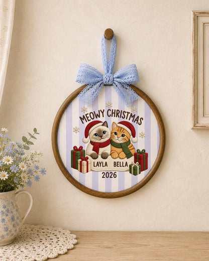 Personalized Christmas Cat Embroidered Ornament, Custom Pet Name Hoop, Meowy Christmas Decor, Cat Lover Gift, Holiday Keepsake