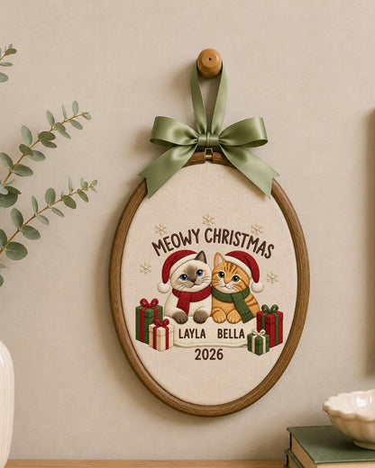 Personalized Christmas Cat Embroidered Ornament, Custom Pet Name Hoop, Meowy Christmas Decor, Cat Lover Gift, Holiday Keepsake