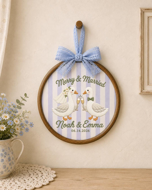 Personalized Embroidered Wedding Goose Ornament, Custom Couple Names and Date Hoop, Newlywed Gift, Wedding Keepsake, Anniversary Decor
