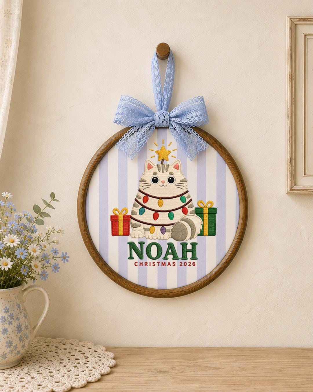 Personalized Christmas Cat Embroidered Ornament, Custom Pet Name Hoop, Christmas 2026 Keepsake, Cat Lover Gift, Holiday Home Decor