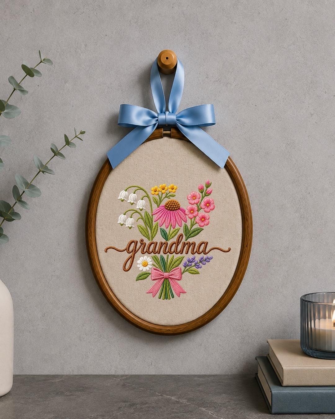 Personalized Grandma Ornament, Floral Embroidered Christmas Ornament, Custom Grandmother Gift, Handmade Embroidery Hoop, Mother's Day Gift