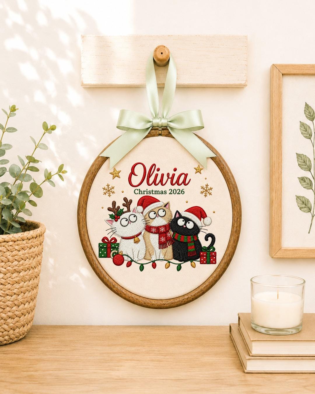 Personalized Christmas Cat Embroidered Ornament, Custom Cat Name Hoop, Cat Lover Christmas Gift, Holiday Pet Keepsake, Christmas 2026