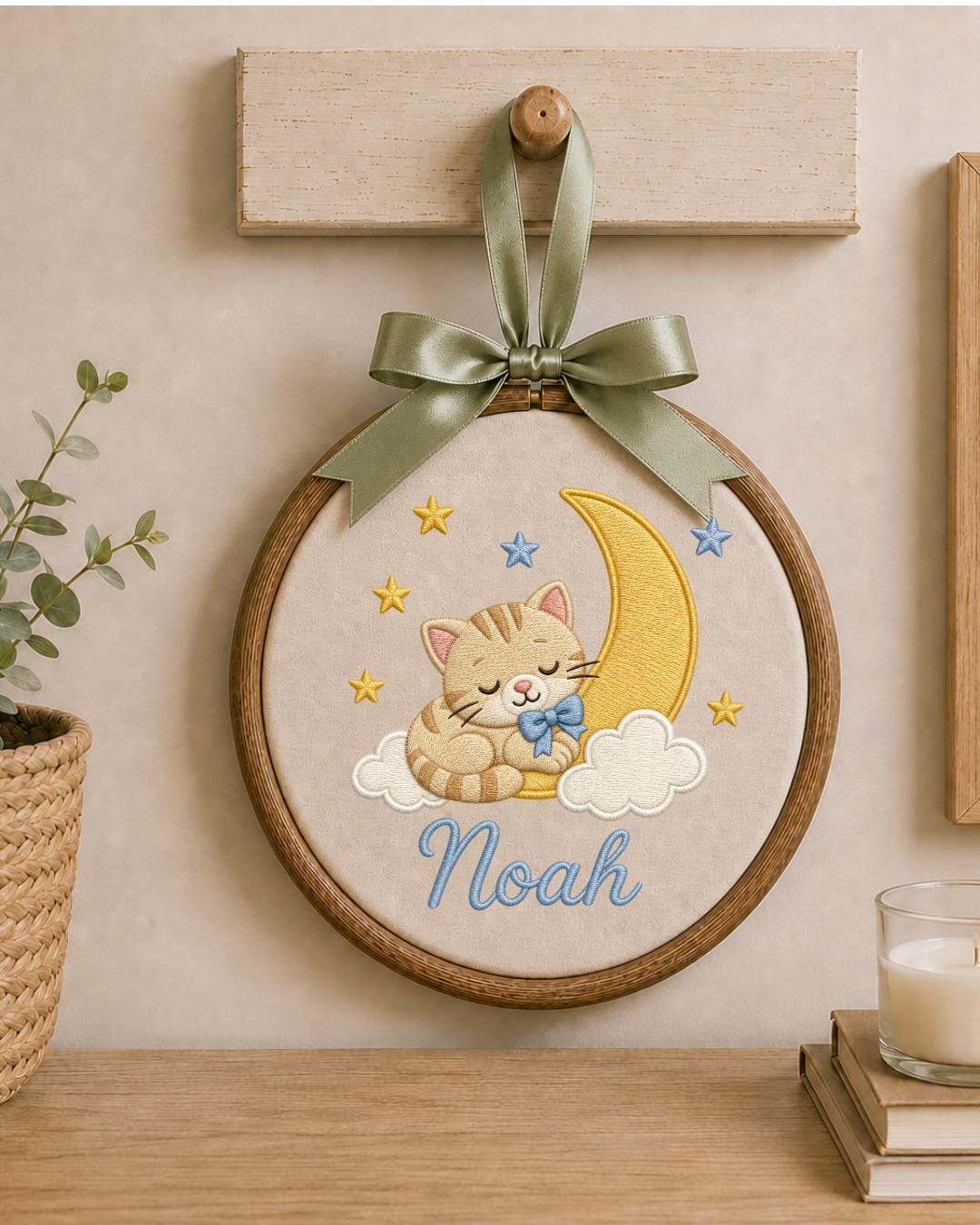 Personalized Sleeping Cat Embroidered Ornament, Custom Baby Name Hoop, Moon and Stars Nursery Decor, Baby Boy Gift, Newborn Keepsake