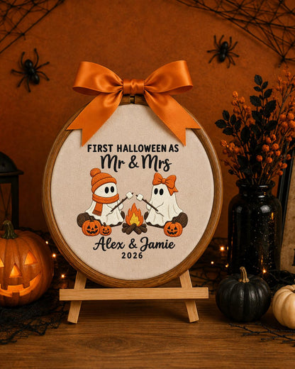 Personalized Halloween Embroidered Ornament, First Halloween Mr and Mrs Gift, Custom Couple Names, Ghost Newlywed Keepsake