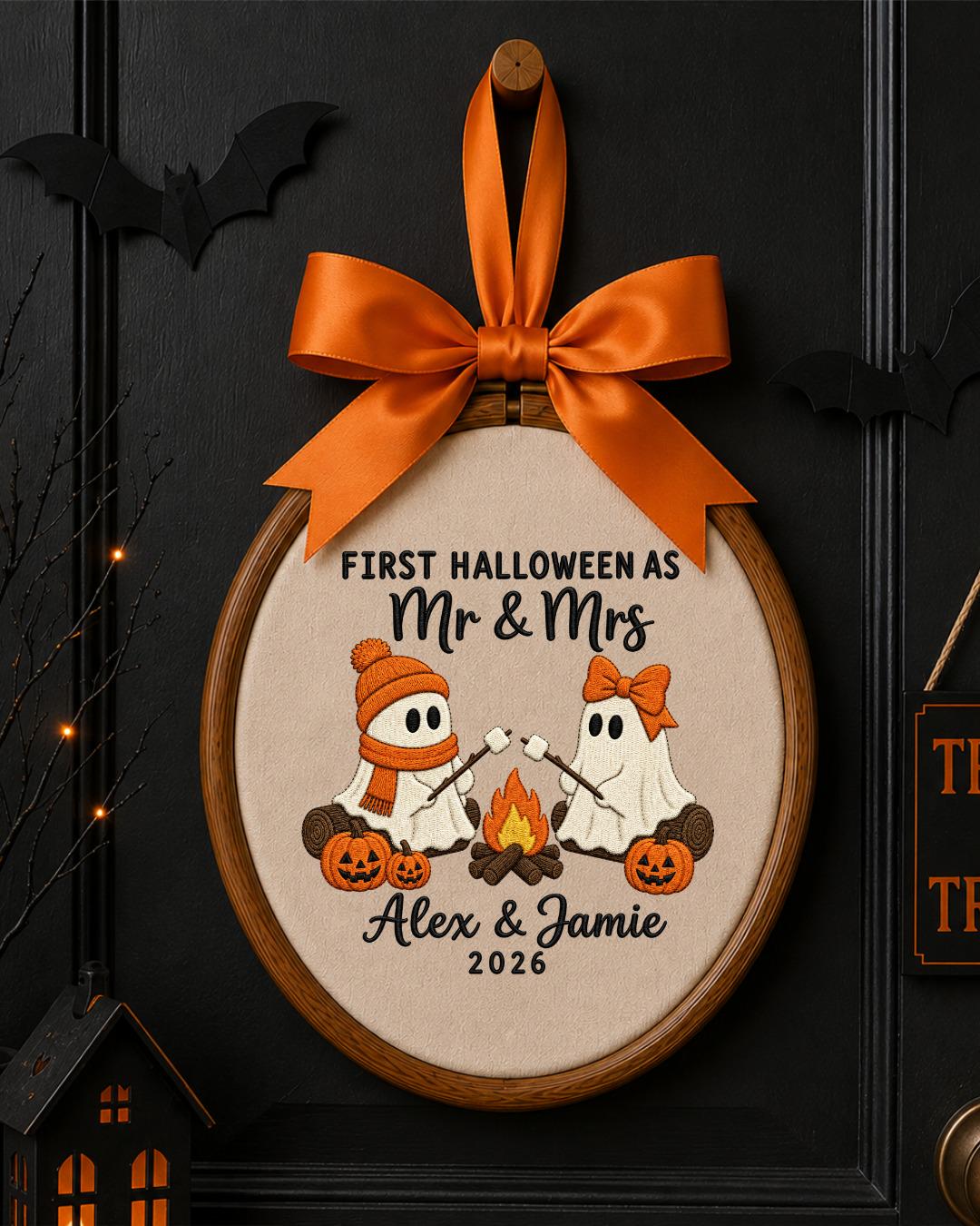 Personalized Halloween Embroidered Ornament, First Halloween Mr and Mrs Gift, Custom Couple Names, Ghost Newlywed Keepsake