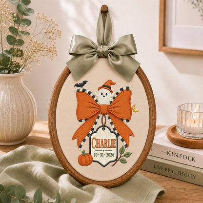 Personalized Halloween Ghost Ornament, Charlie Name Embroidery Hoop, Pumpkin and Bow Decor, Spooky Oval Wall Hanging, Custom Gift