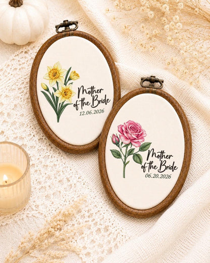 Personalized Mother of the Bride Embroidered Ornament, Custom Wedding Date Floral Keepsake, Mother of Bride Gift, Wedding Thank You Gift