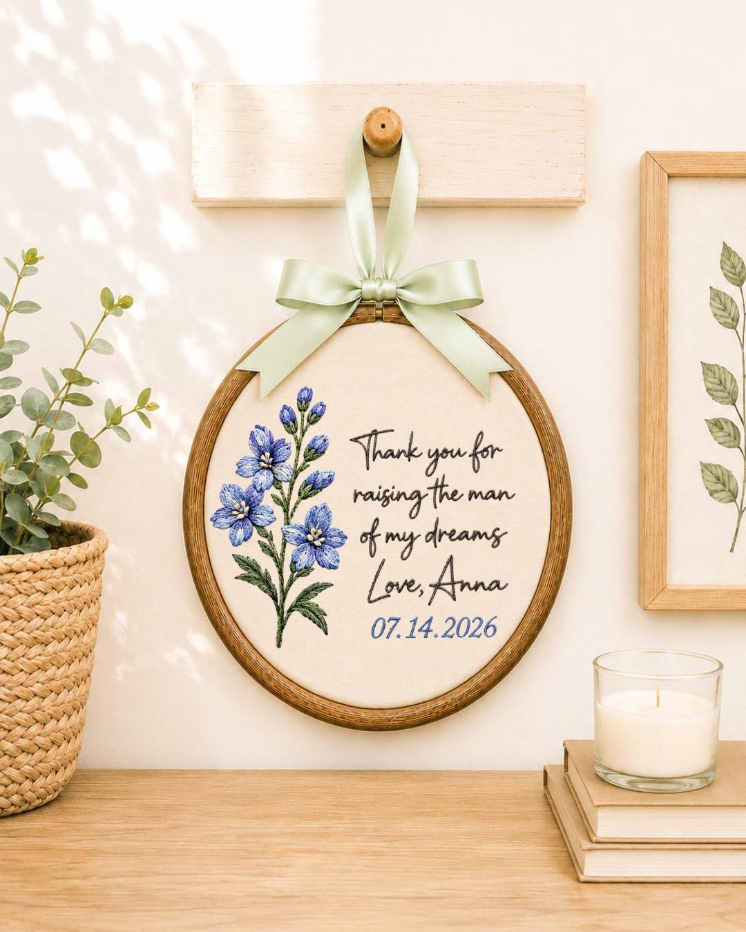 Personalized Mother of Groom Embroidered Ornament, Thank You Wedding Gift, Floral Keepsake Hoop, Wedding Day Gift for Mom