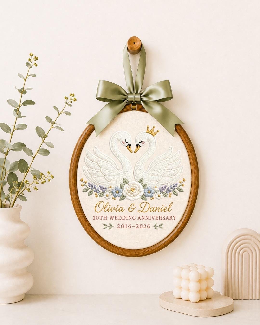 Personalized Swan Anniversary Embroidered Ornament, 10th Wedding Anniversary Gift, Custom Couple Name Hoop, Romantic Wedding Keepsake