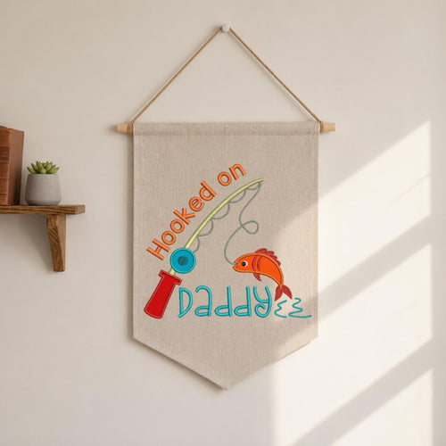 Personalized Fishing Dad Banner, Embroidered Hooked on Daddy Wall Hanging, Custom Father’s Day Gift, Fishing Dad Decor