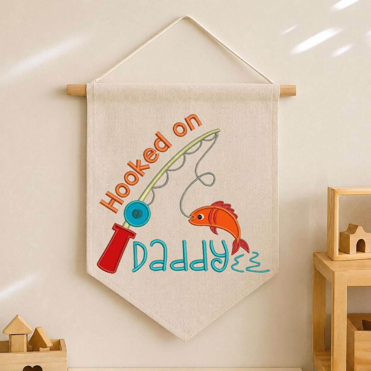 Personalized Fishing Dad Banner, Embroidered Hooked on Daddy Wall Hanging, Custom Father’s Day Gift, Fishing Dad Decor
