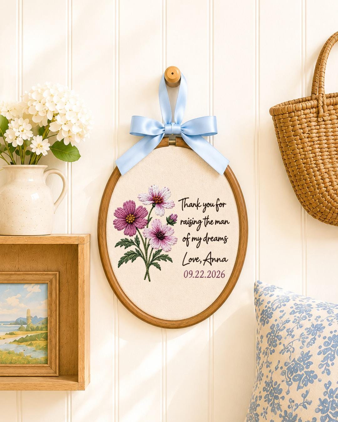 Personalized Mother of Groom Embroidered Ornament, Thank You Wedding Gift, Floral Keepsake Hoop, Wedding Day Gift for Mom